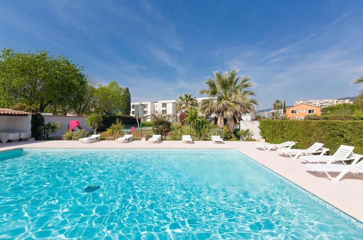 Luxury 3 Piece Garden Apartment In Cannes Marina Mandelieu-la-Napoule