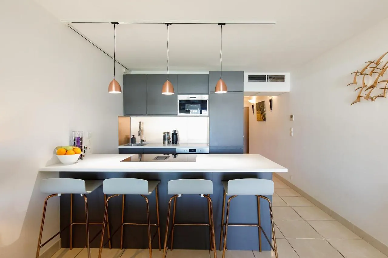 Luxury 3Pc Garden Apartment In Cannes Marina Mandelieu