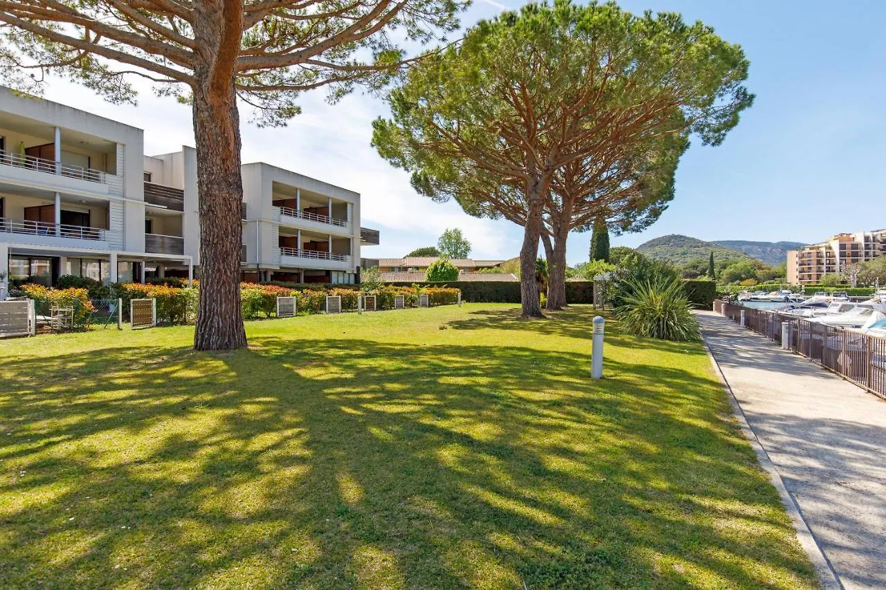 Luxury 3 Piece Garden Apartment In Cannes Marina Mandelieu-la-Napoule