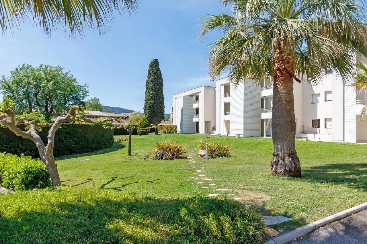 Luxury 3 Piece Garden Apartment In Cannes Marina Mandelieu-la-Napoule
