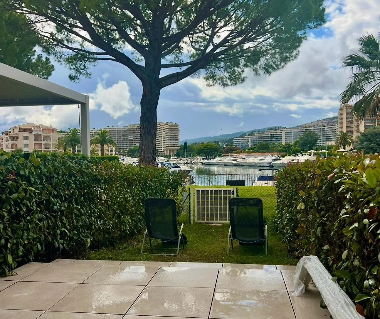 Luxury 3 Piece Garden Apartment In Cannes Marina Mandelieu-la-Napoule